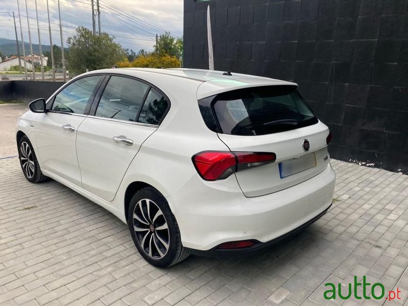 2019' Fiat Tipo photo #2