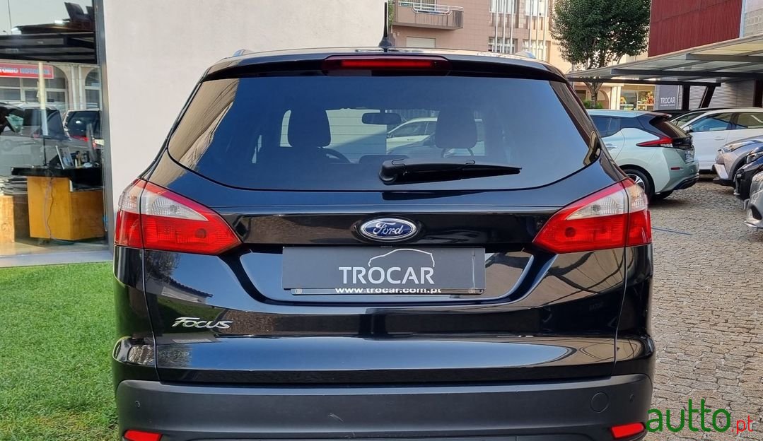 2014' Ford Focus photo #4