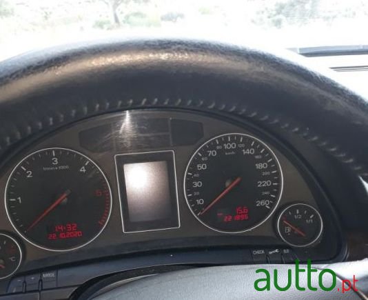 2001' Audi A4 Sport photo #3