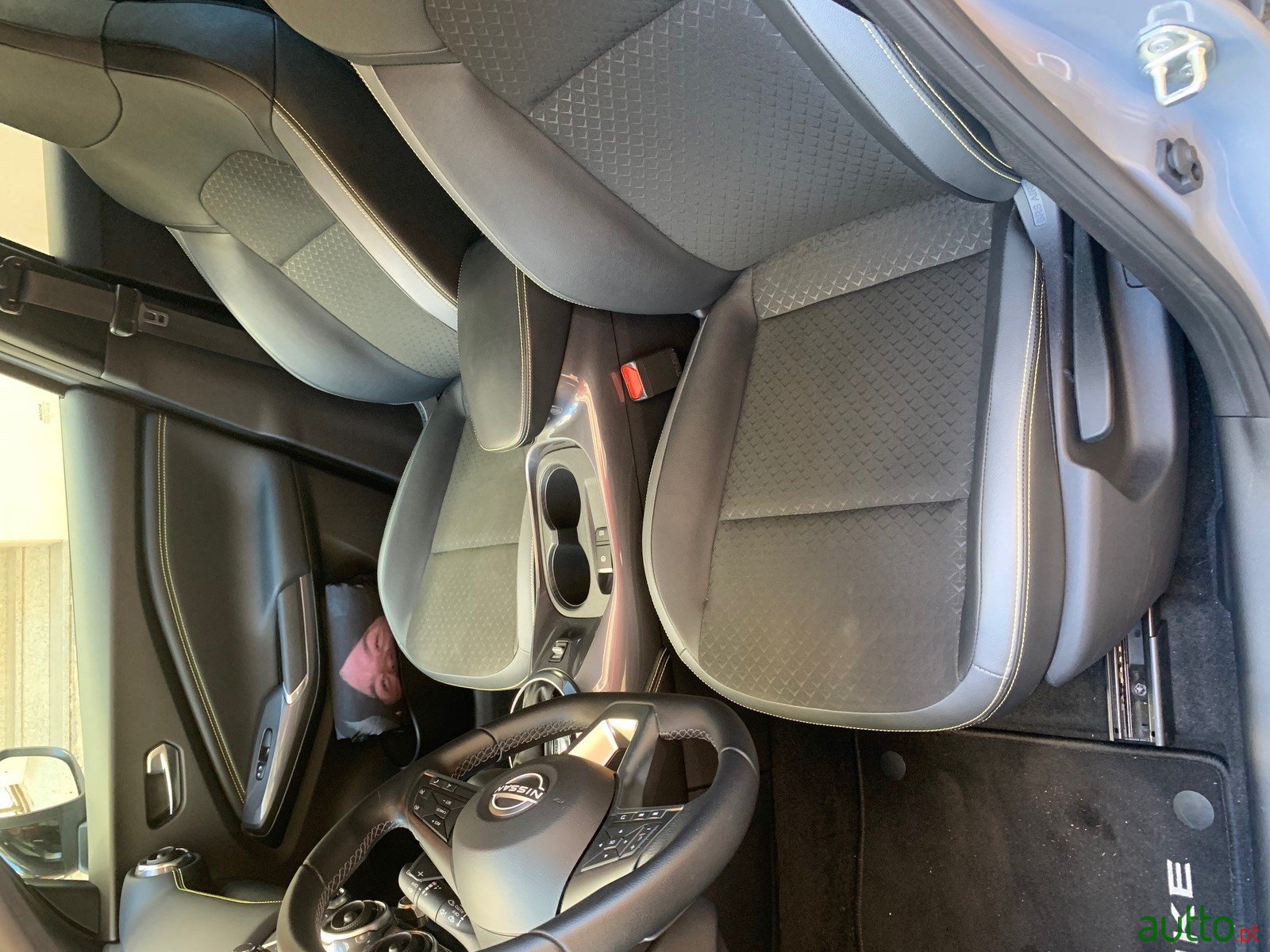 2022' Nissan photo #5