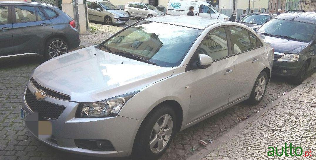 2009' Chevrolet Cruze Ls 1.6 photo #1