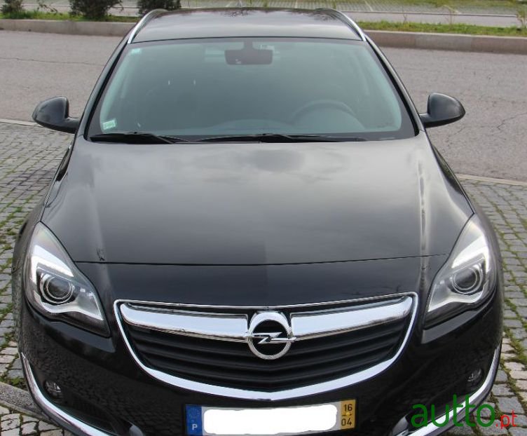 2016' Opel Insignia Sports Tourer photo #3