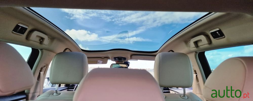 2013' Peugeot 508 Sw photo #5