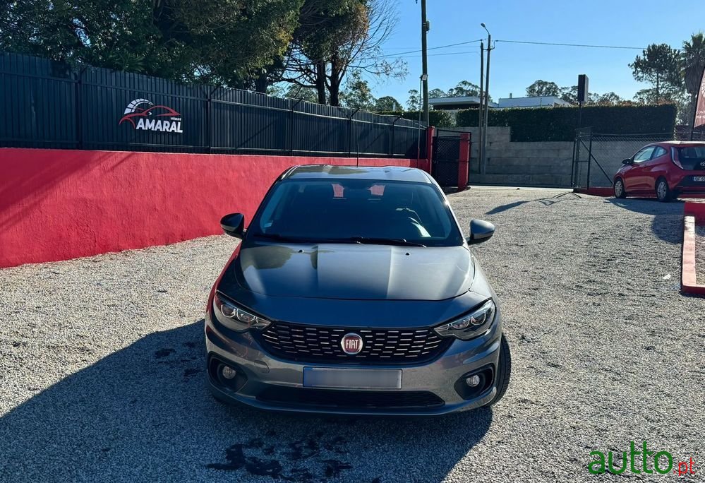 2016' Fiat Tipo 1.3 M-Jet Easy photo #1