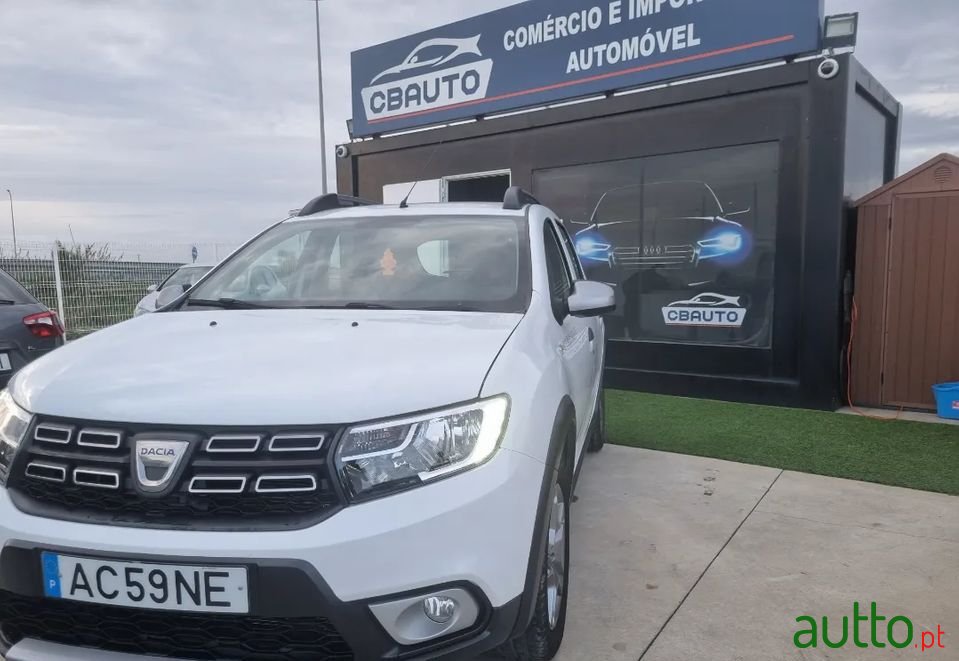 2020' Dacia Sandero photo #2