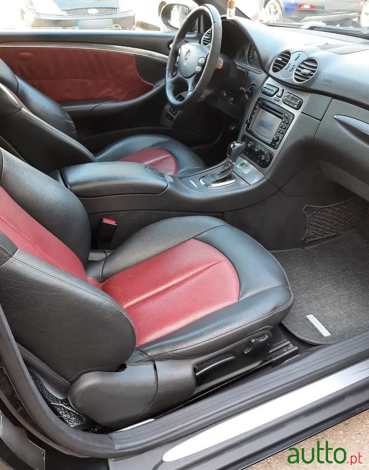 2002' Mercedes-Benz CLK 270 photo #6