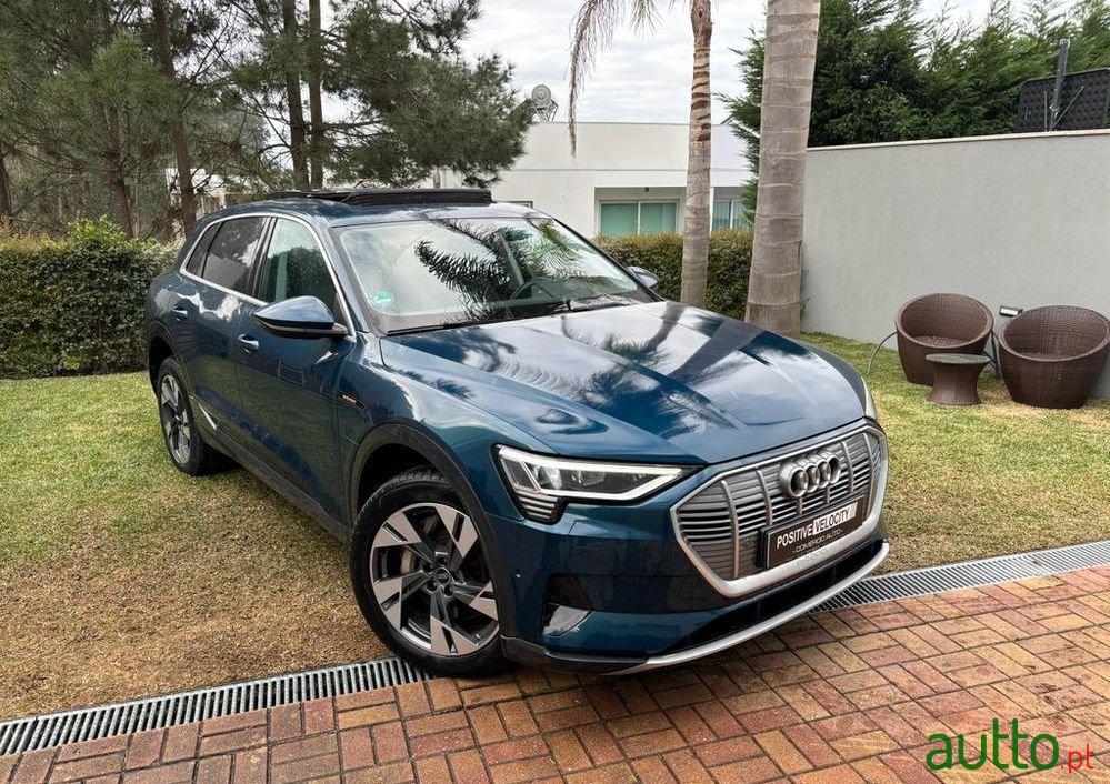 2021' Audi e-tron photo #1