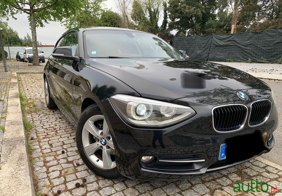 2013' BMW 116 Sport photo #3