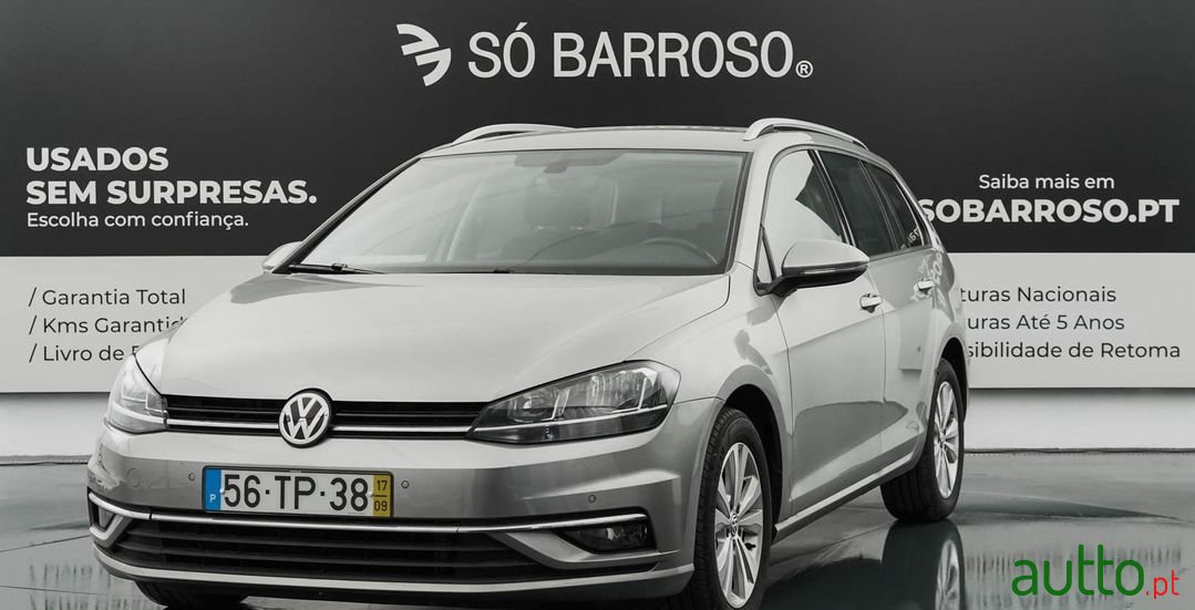 2017' Volkswagen Golf photo #1