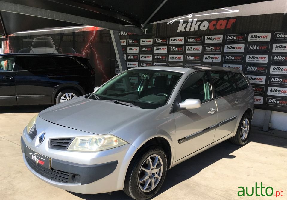 2006' Renault Megane Break photo #3