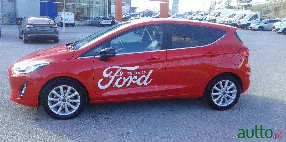 2017' Ford Fiesta photo #3