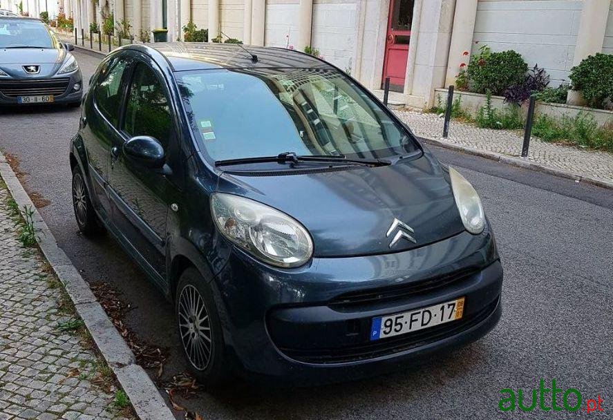 2008' Citroen C1 1.4 Hdi photo #3