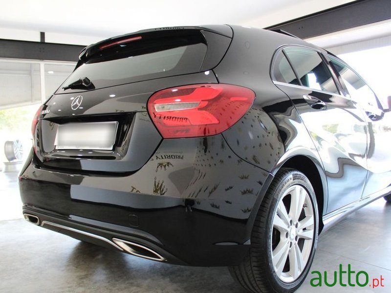 2016' Mercedes-Benz A 180 photo #3