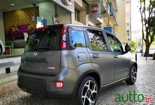 2021' Fiat Panda Sport photo #2
