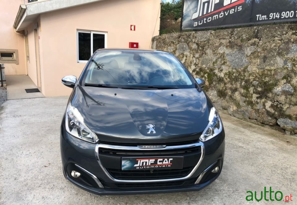 2017' Peugeot 208 photo #4
