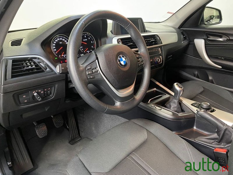 2019' BMW Série 1 D Advantage photo #5