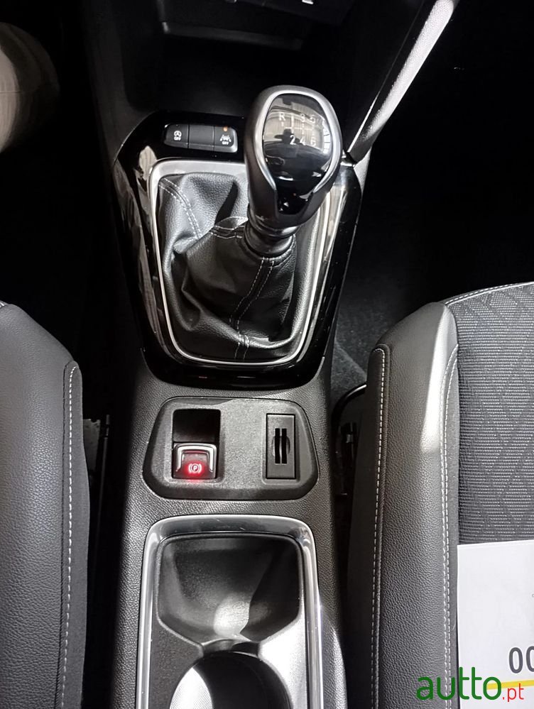 2023' Opel Corsa 1.2 T Elegance photo #6