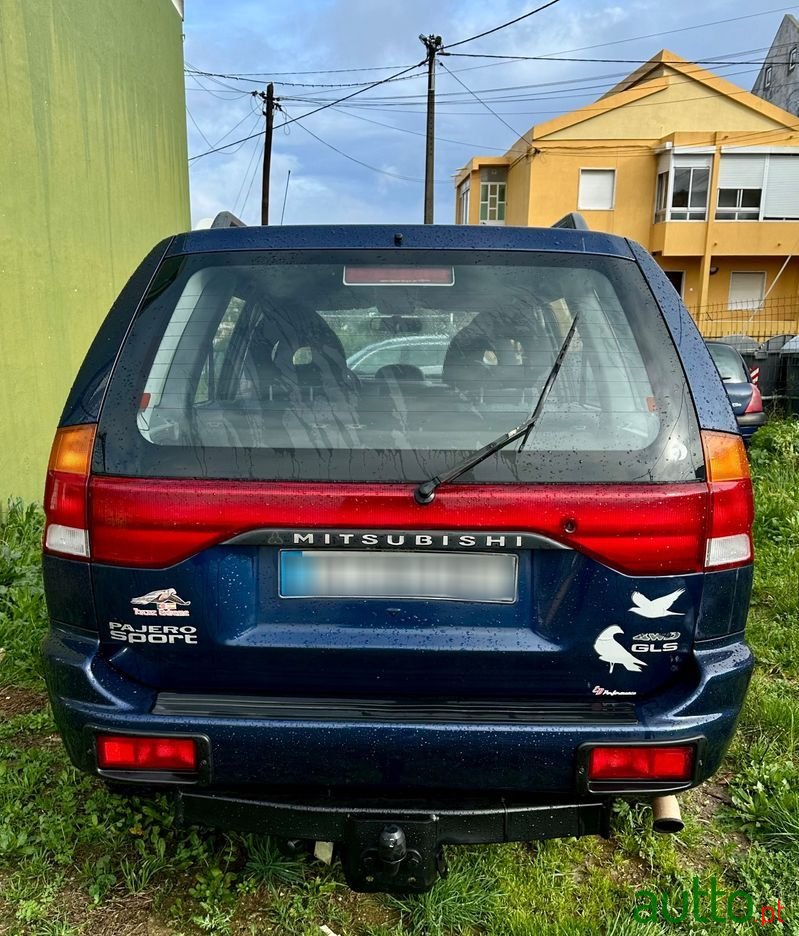 1999' Mitsubishi Pajero Sport photo #2