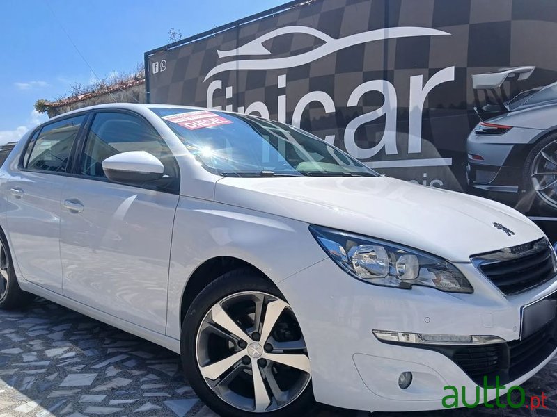 2014' Peugeot 308 1.6 Hdi Active photo #1