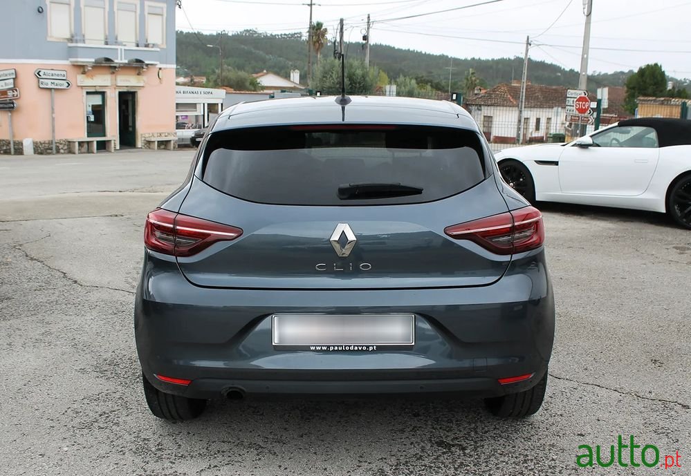 2022' Renault Clio photo #6