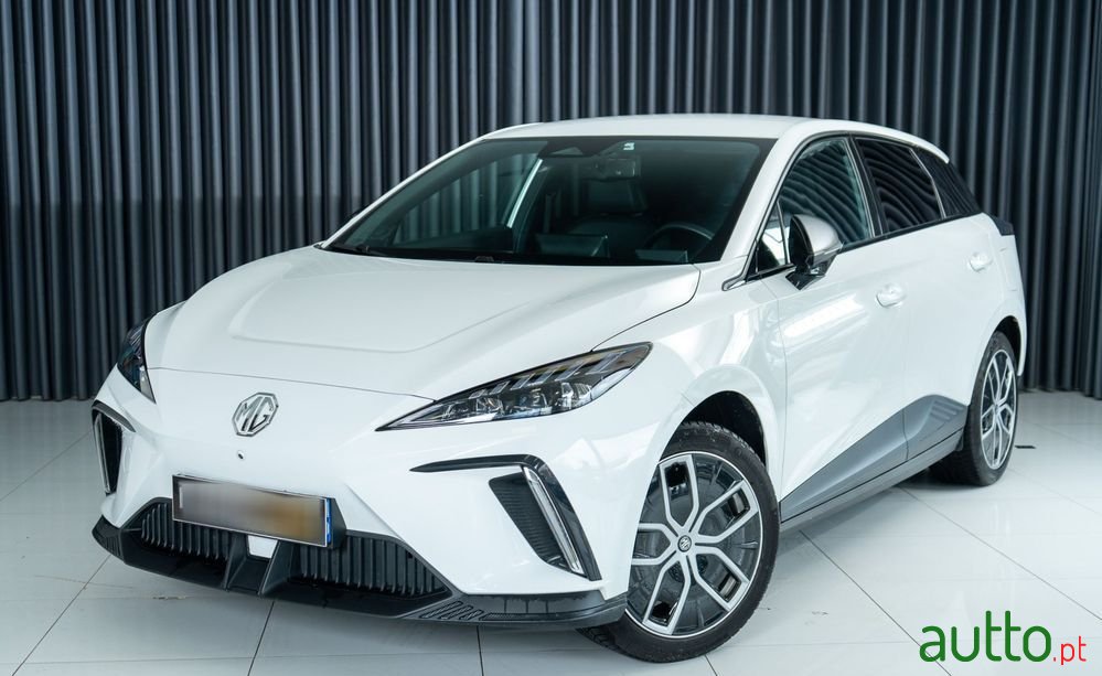2023' MG MG4 64 Kwh Luxury photo #1
