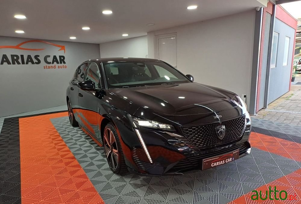 2023' Peugeot 308 photo #2