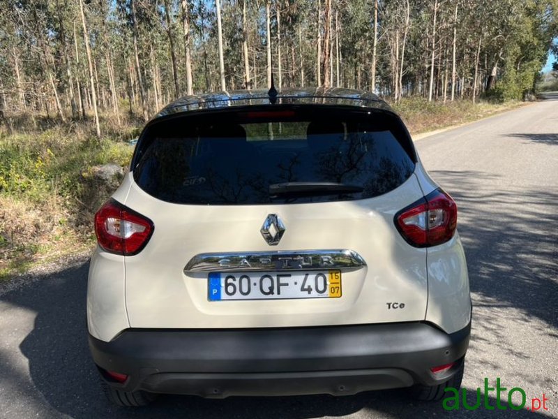 2015' Renault Captur photo #4