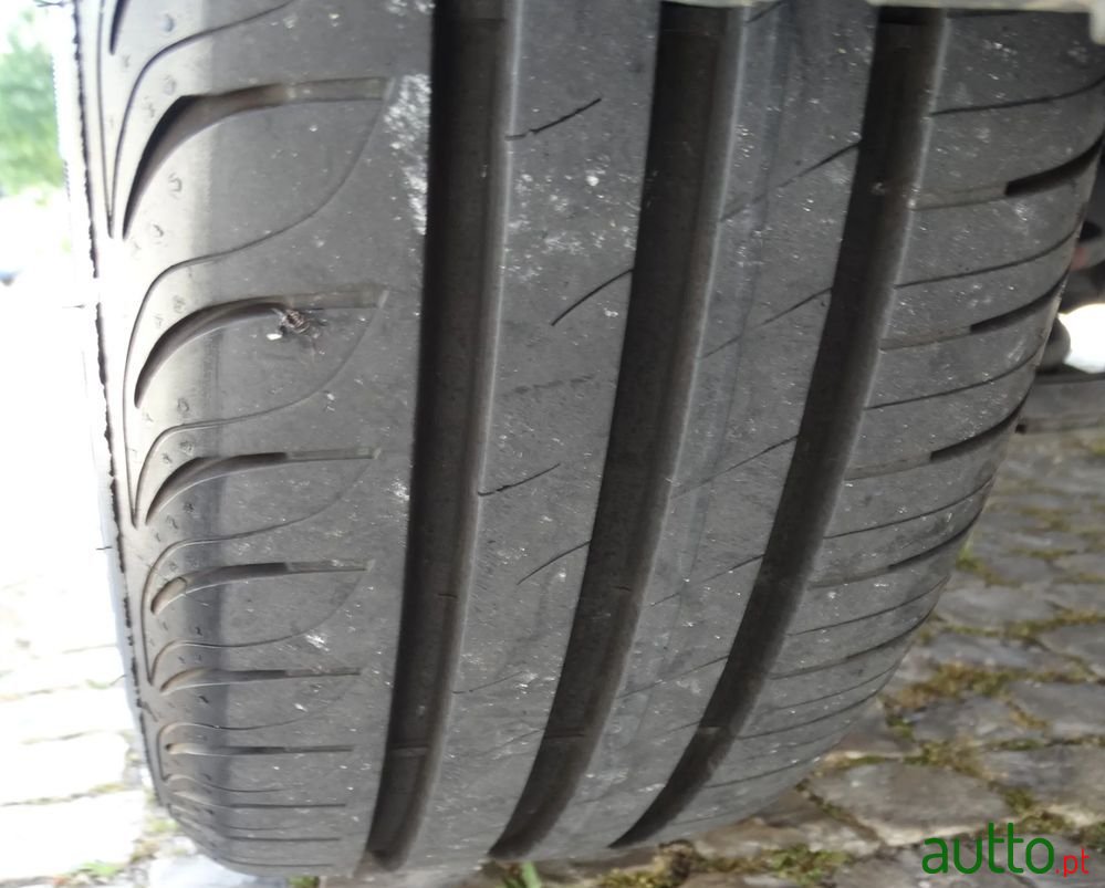 2016' Peugeot 208 photo #5