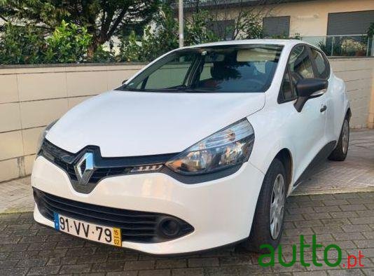 2015' Renault Clio 1.5 Dci photo #1