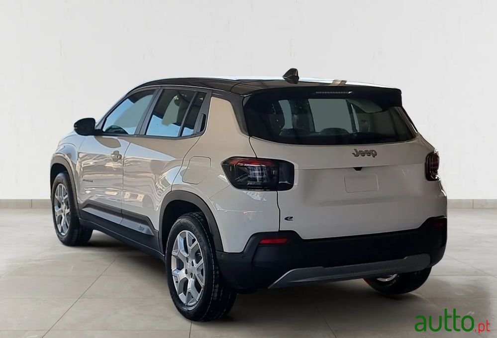 2024' Jeep Avenger 54 Kwh Altitude photo #6