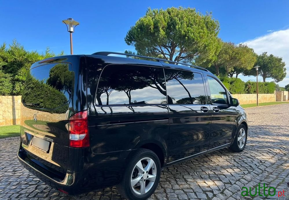 2015' Mercedes-Benz Vito photo #4