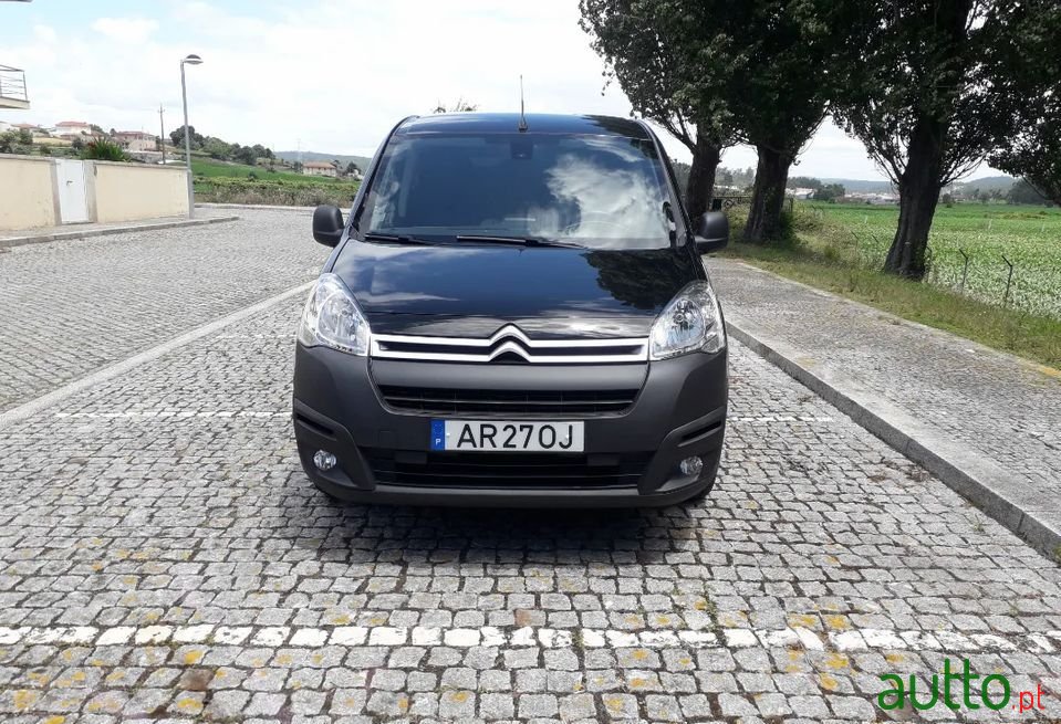 2017' Citroen Berlingo photo #3
