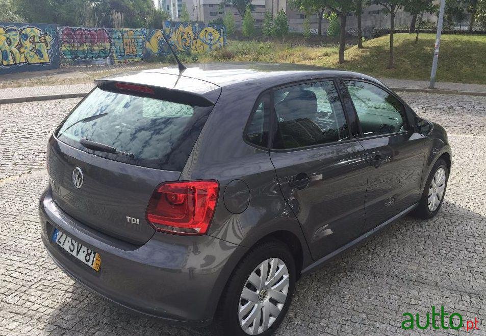 2012' Volkswagen Polo 1.2 Tdi Trendline 5 Portas photo #2