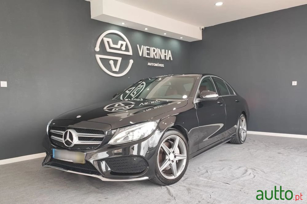 2014' Mercedes-Benz Classe C photo #3