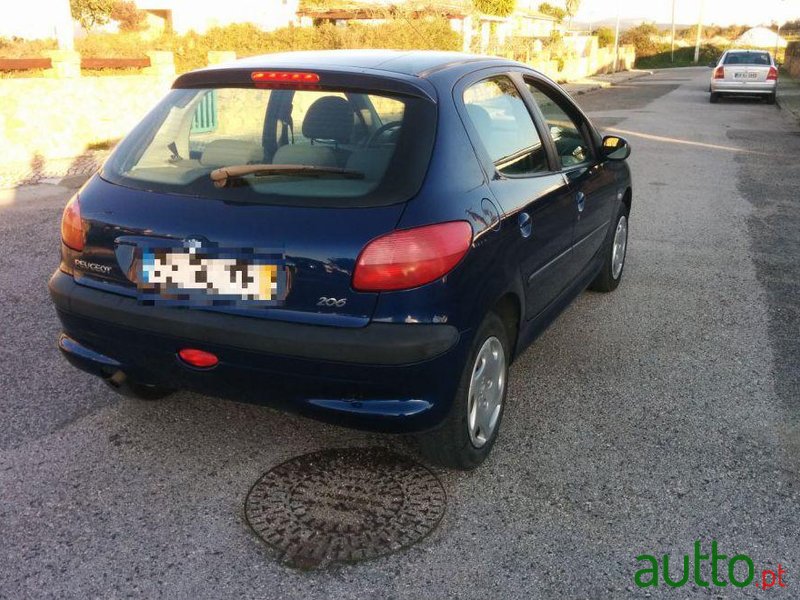 2002' Peugeot 206 photo #1