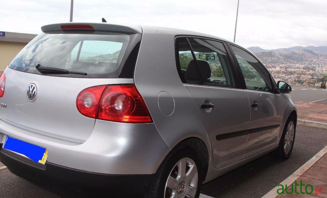 2006' Volkswagen Golf 5 photo #1