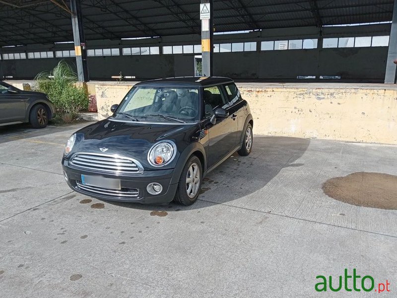 2008' MINI One 3 Portas photo #6