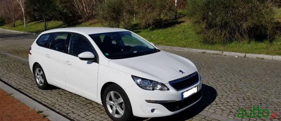 2016' Peugeot 308 Sw photo #2