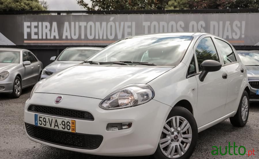 2018' Fiat Punto photo #1