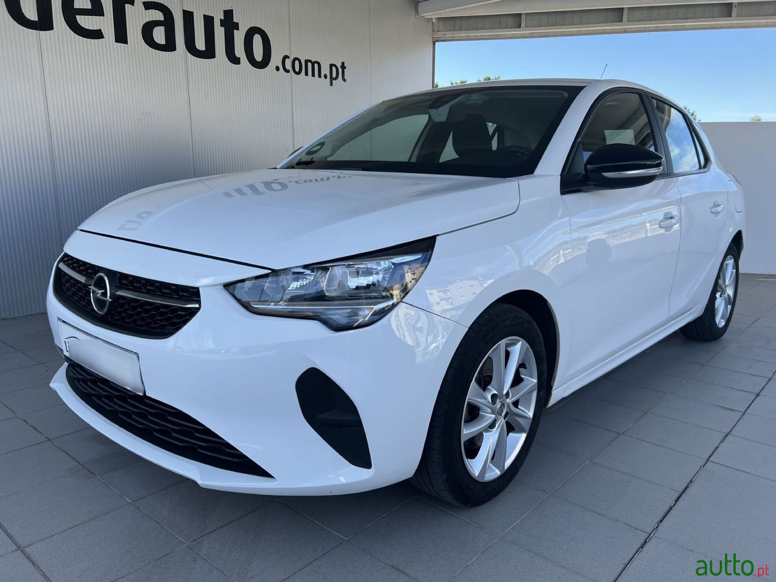 2020' Opel Corsa photo #2