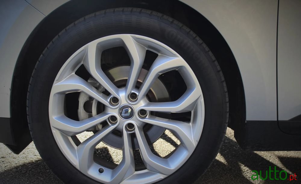 2017' Renault Scenic photo #4