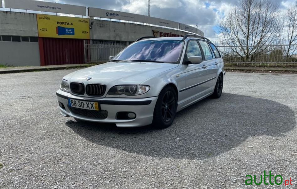 2002' BMW 320 Touring Pack M photo #2