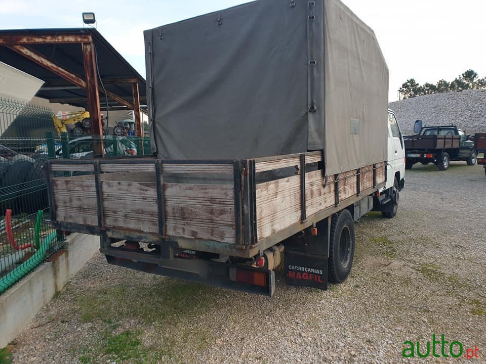 2010' Toyota Dyna photo #3