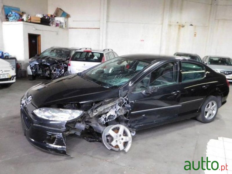 2004' Peugeot 407 1.6 Hdi Executive photo #1