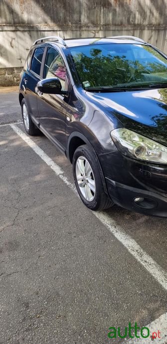 2011' Nissan Qashqai photo #2