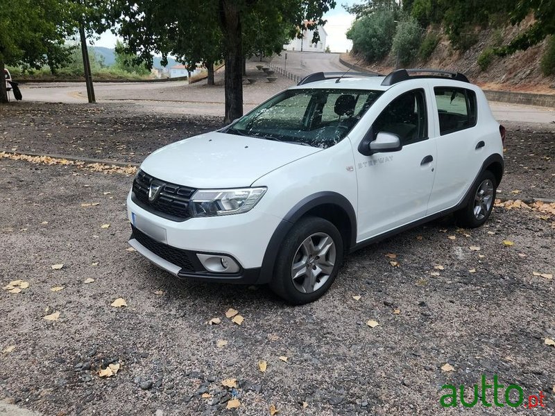 2020' Dacia Sandero 0.9 Tce Stepway photo #1