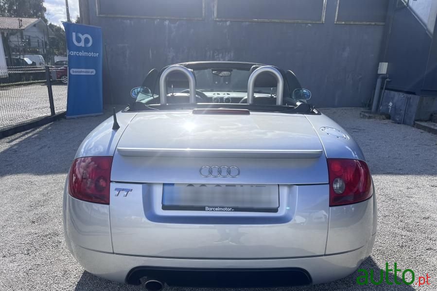 2003' Audi TT Roadster photo #6
