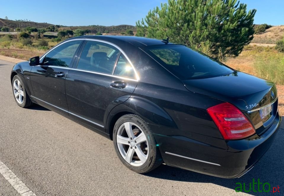 2012' Mercedes-Benz S-350 photo #3