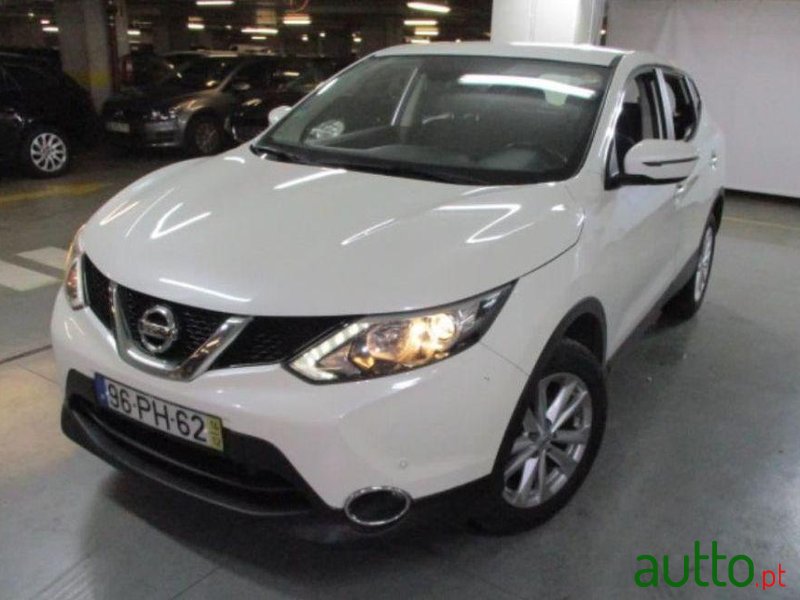 2014' Nissan Qashqai 1.5 Dci Acenta photo #2