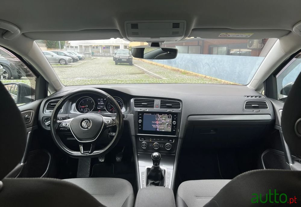 2019' Volkswagen Golf Variant photo #5